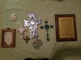 Religious Decor https://ctbids.com/#!/description/share/32288