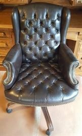 Leather Desk Chair   https://ctbids.com/#!/description/share/32241