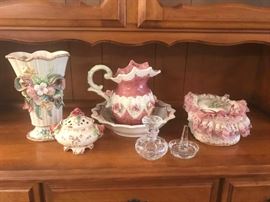 Pink Dresser Decor https://ctbids.com/#!/description/share/32251