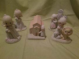 Precious Moments - The lion & the lamb https://ctbids.com/#!/description/share/32359