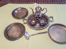 Sliver Plate Set https://ctbids.com/#!/description/share/32318