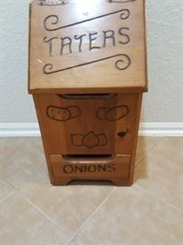 Tater and Onion Keeper https://ctbids.com/#!/description/share/32326
