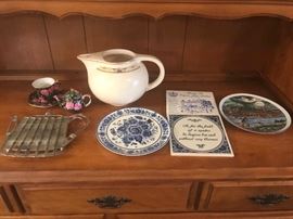 Tea Time https://ctbids.com/#!/description/share/32254