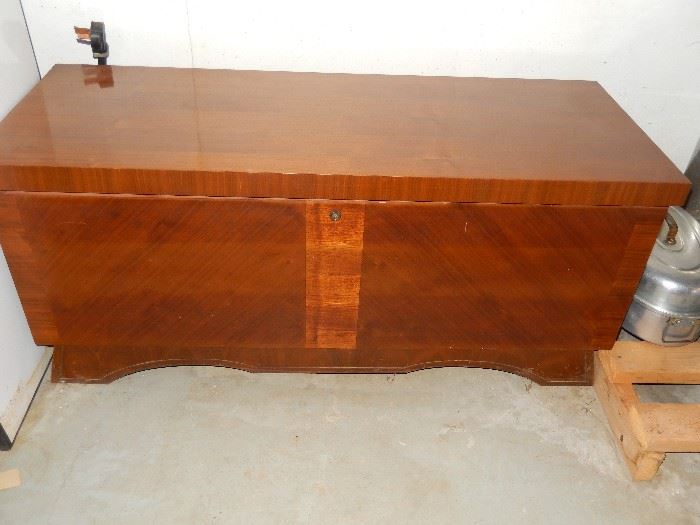 Hope chest