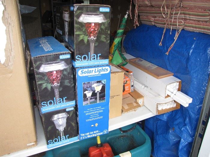 NOS new in box, Westinghouse quality solar lights. Resin pickets * rails for decking. 
