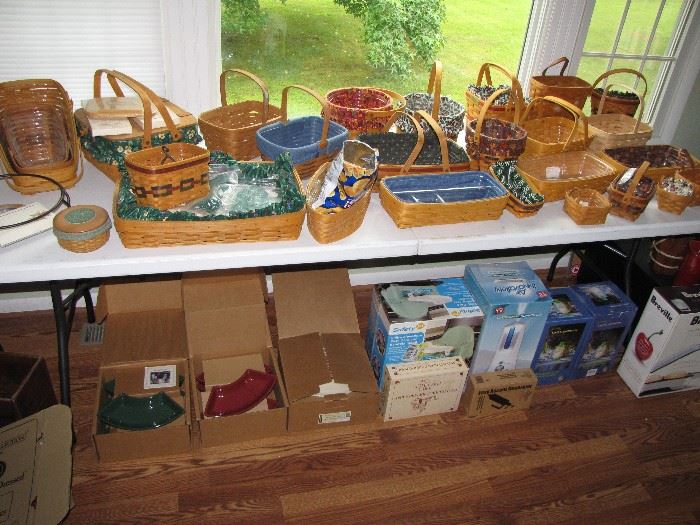 Huge collection of Longaberger baskets, plates and more. 