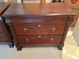 Pair Ethan Allen bedside dressers