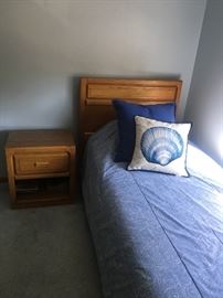 Stanley Furniture Single Bed with Dresser
