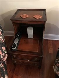Step End Table $ 80.00