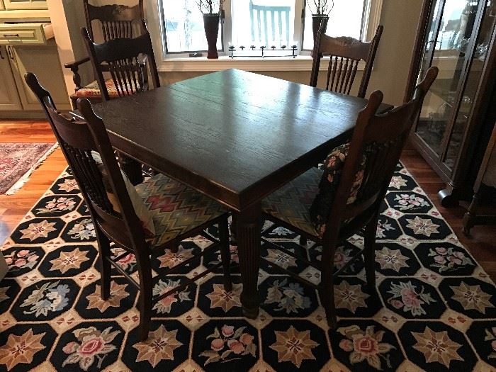 5 Leg Dining Table - (early 1900's) Oak with leaves - 42" x 42" x 30.5" - $ 385.00