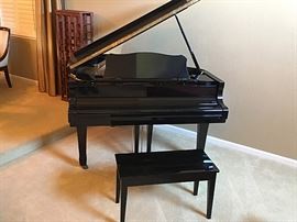 Young Chang baby grand piano