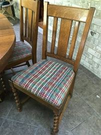 #1	Wood Pedistal Barley Twist Oblong Table w/6 chairs   48-60x48x30	 $275.00 
