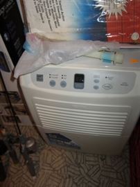 Dehumidifier 