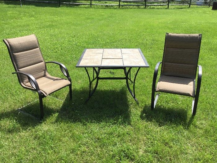 Umbrella Table & 2 Chairs https://ctbids.com/#!/description/share/32330