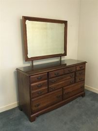 Dresser with Mirror      https://ctbids.com/#!/description/share/32415