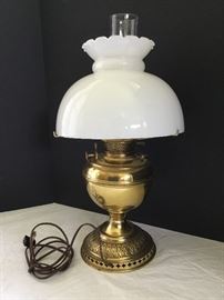Hurricane Lamp   https://ctbids.com/#!/description/share/32406