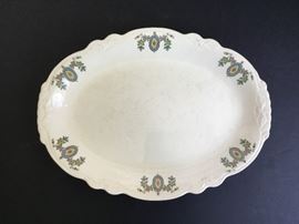 Homer Laughlin Platter https://ctbids.com/#!/description/share/32507