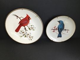 Decorative Plates & Hangars https://ctbids.com/#!/description/share/32508