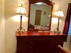 CHERRY WOOD 8 DRAWER DRESSER WITH MIRROR