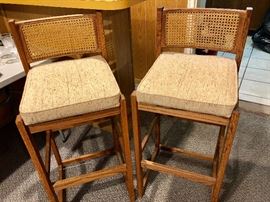 SET OF 2 BARSTOOLS