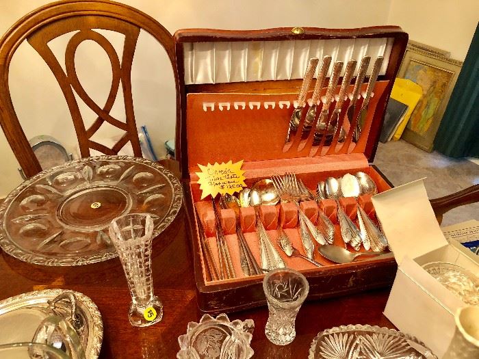 SILVER FLATWARE IN LINED STORAGE CONTAINER / DEVILED EGG TRAY / CRYSTAL BOWLS & VASES