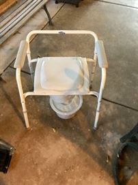 POTTY CHAIR