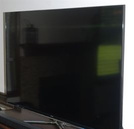 Samsung Smart TV / 55" 3.5 years old