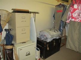 We all know how much everybody likes file cabinets. wonder what is in the trunk?