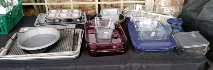 Great assortment of bakeware and assessories