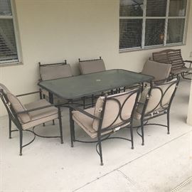 Outdoor Table and 8 Matching Chairs (2 chairs not pictured)