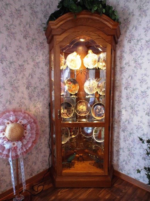 Oak corner lighted curio cabinet