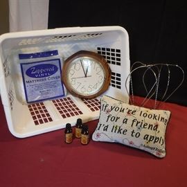  Bedroom/Laundry      http://www.ctonlineauctions.com/detail.asp?id=739826