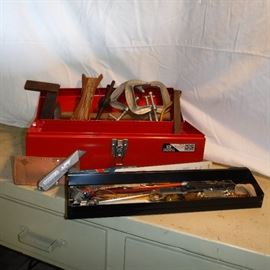 Tool Box               http://www.ctonlineauctions.com/detail.asp?id=739856
