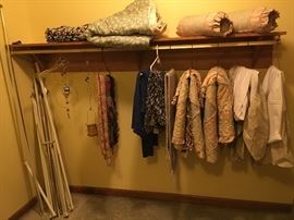 curtain rods, comforter sets