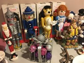 Wizard of Oz nutcrackers
