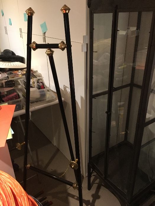 New Black and Brass tone decorative easel 
