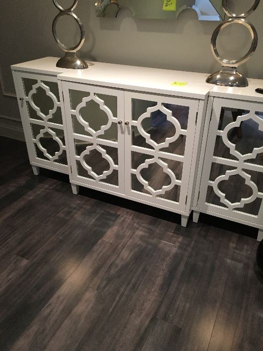  Credenza in hollywood regency design with mirror front, comes in three pieces (sides and center detach for easy movement) 