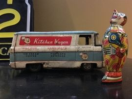 Tin Toys 