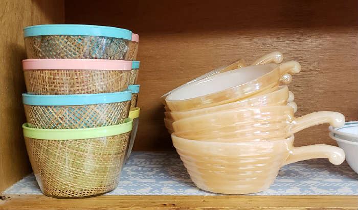 Vintage Raffiaware Burlap Weave Melmac Plastic Bowls and Pyrex Fire King Peach Luster Soup Bowl w/ Handle