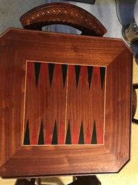 Backgammon board of Cuomo table