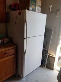 Kenmore fridge 30" wide x 60" tall