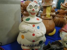 Vintage Clown cookie jar 