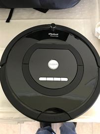 IROBOT Roomba