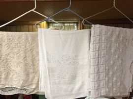 Linens/Tablecloths