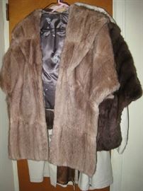 2 mink stoles & 1 Garis leather coat