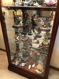 HOWARD MILLER Lighted Curio Cabinet