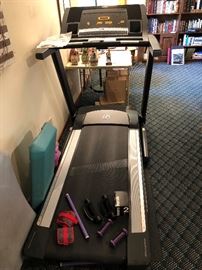 NordicTrack Elite zi Treadmill