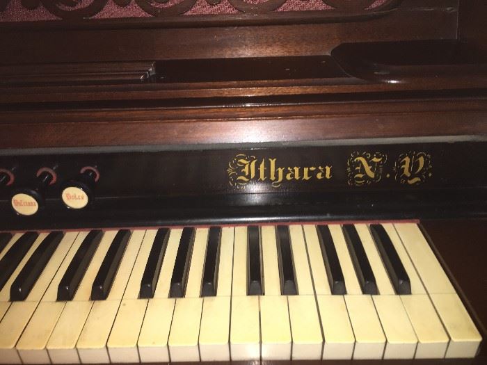 Gorgeous Antique Pump Organ