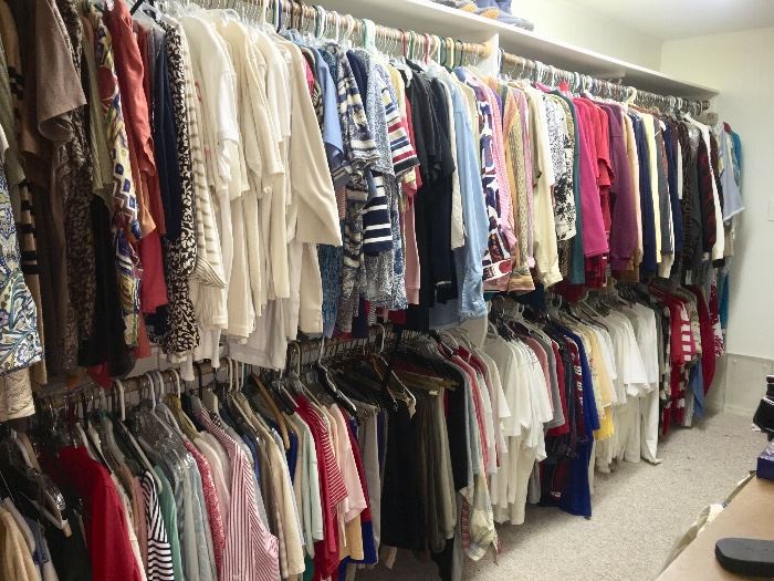 HUGE Array of Ladies Clothes