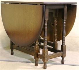 English gate leg table